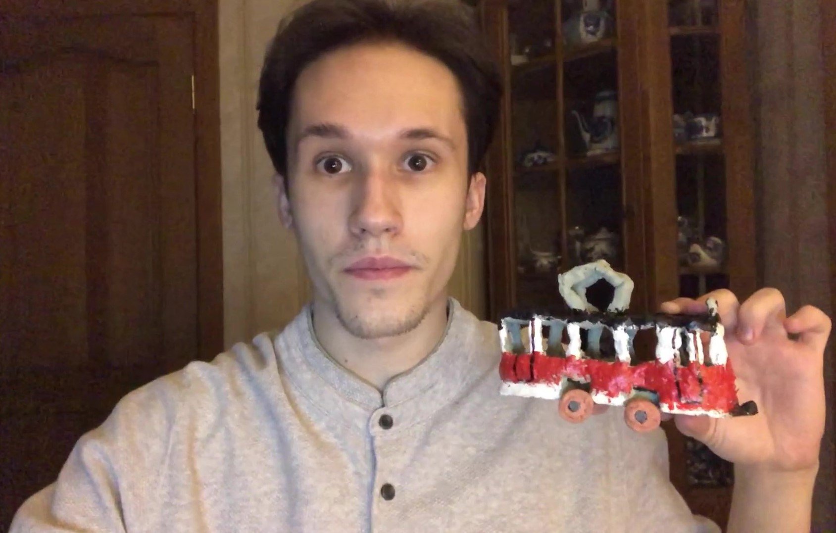 Редкий трамвай из ГДР - ТЕ-59. Леплю его модель смотреть онлайн