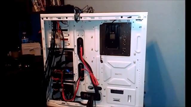 2014 Liquid Cooled Gaming Rig смотреть онлайн