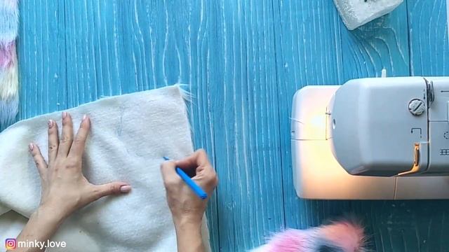 Подушка с ушами из пайеток смотреть онлайн