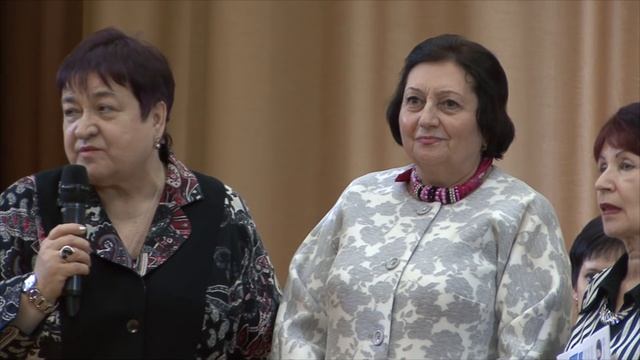 Спецрепортаж "МедТВ". 50 лет фармацевтическому факультету КГМУ смотреть онлайн