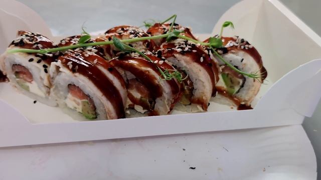 ОБЗОР YUM YUM SUSHI | ЗА ЧТО ХВАЛЯТ? смотреть онлайн