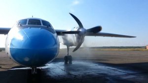 Запуск двигателей Ан-24.