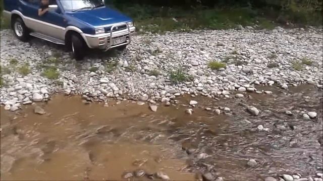 Nissan Mistral 4x4. смотреть онлайн
