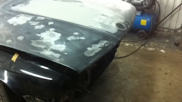 как должен правильно открываться капот на BMW e34 смотреть онлайн