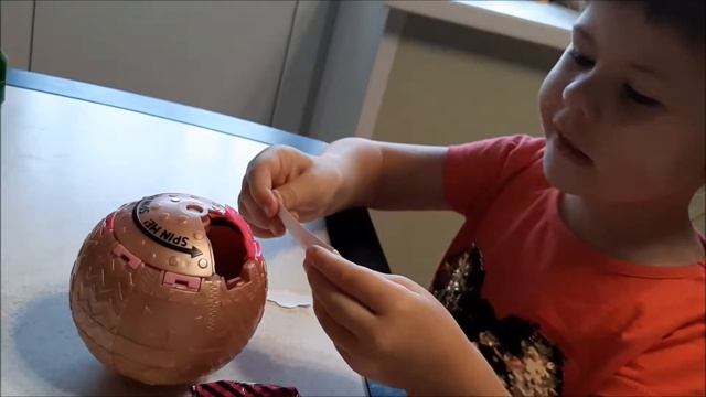 Празднуем 3 Года Маргарите! Открываем Подарки! Куколка ЛОЛ Конфетти Золотой шар смотреть онлайн