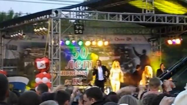 Дмитрий Маликов в Кирове.AVI смотреть онлайн