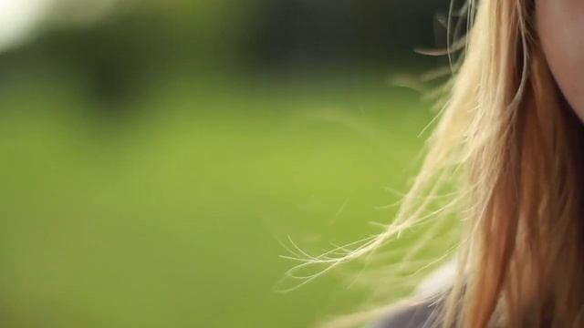"Strong Heart" Under A Minute Book Look смотреть онлайн