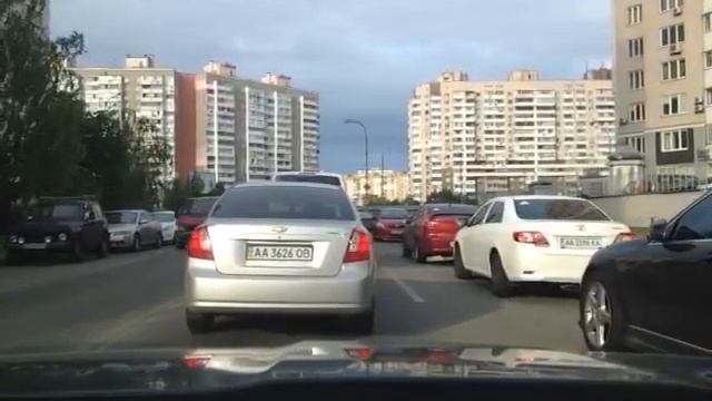"Закон нам не Закон" - Mazda 3 АА06-34СМ г.Киев, ул.Кн.Затон смотреть онлайн