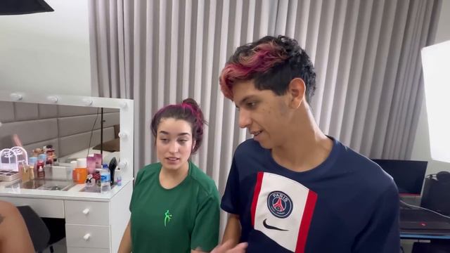 QUEM COMPRAR O MELHOR PRESENTE PRO DAVI VENCE *falimos смотреть онлайн
