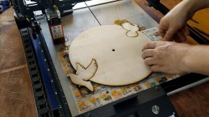 Лазерный гравер по дереву РЕАЛЬНОЕ ПРИМЕНЕНИЕ FLYING BEAR.