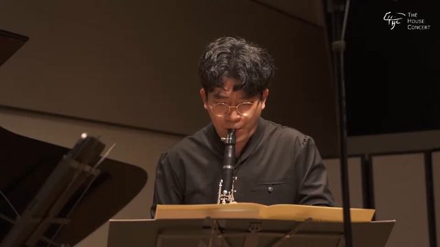 R. Schumann : Märchenerzählungen (Fairy Tales) for Clarinet Viola and Piano Op 132 смотреть онлайн