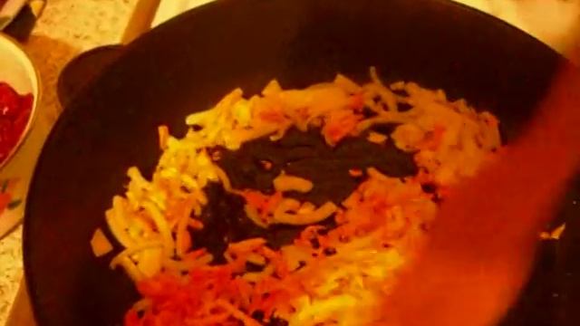 Тушеная картошка с печенкой смотреть онлайн