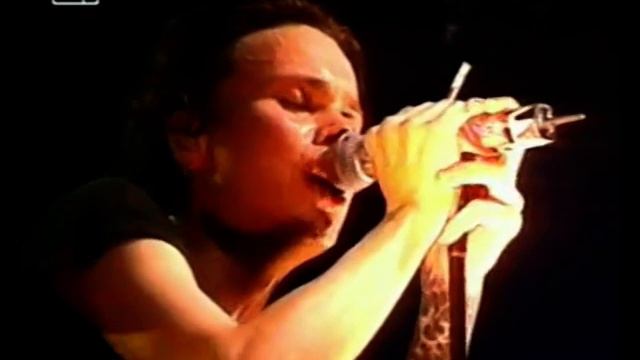 Ville Valo - HIM - Screams  &  Yells