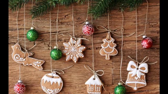 Наша елочка красавица!