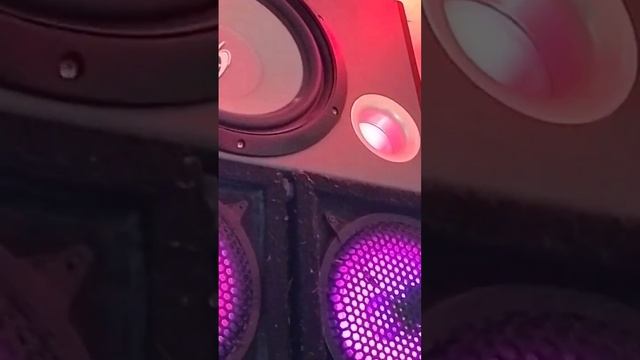 2.1 400 RMS amplifier sound Testing 12 inch subwoofer 10 inch woffer watsup no 9311138351 New Delhi смотреть онлайн