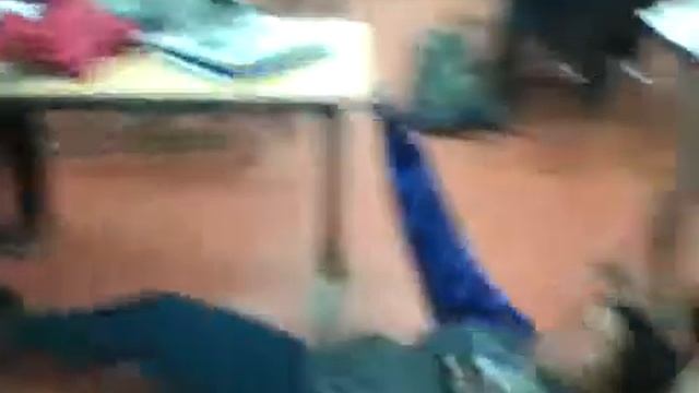 Шутка на грани жести смотреть онлайн