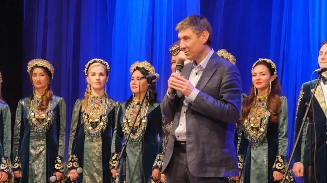Выступление Государственного камерного хора Республики Татарстан на сцене "Театра на Оборонной" смотреть онлайн