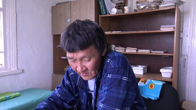 Орон удяви эйи бурирэ // Олень свою тропу не теряет смотреть онлайн