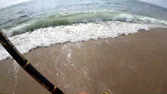 How to catch Fluke/Flounder Fishing in the surf. NBR Ep 48 смотреть онлайн