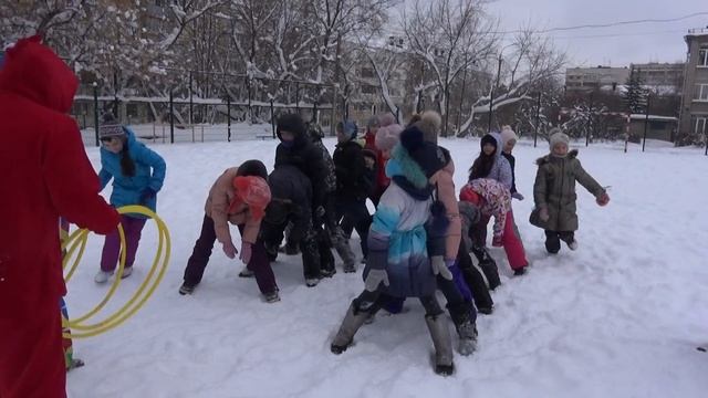 Новогодний квест 4Б. 12 смотреть онлайн