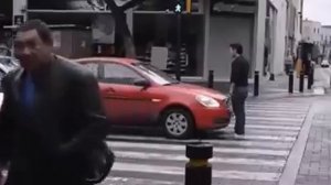 Вот как надо проучить хамов на дороге.