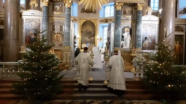 Божественная литургия в Казанском кафедральном соборе в Неделю 29-ю по Пятидесятнице смотреть онлайн