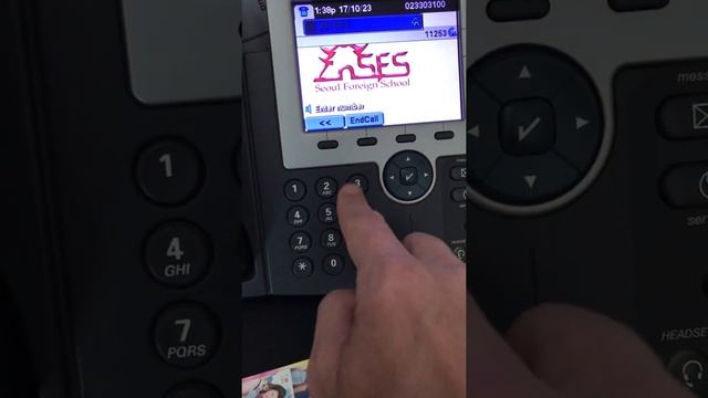 How to setup call forwarding on Cisco 7945 смотреть онлайн