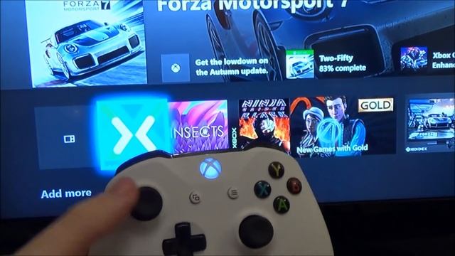 Xbox One X : 2 Ways to Connect additional Controllers смотреть онлайн