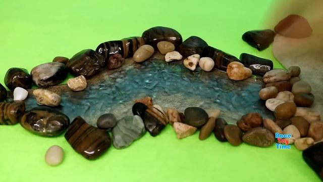 Farm Dioramas and Barnyard Animal Figurines смотреть онлайн