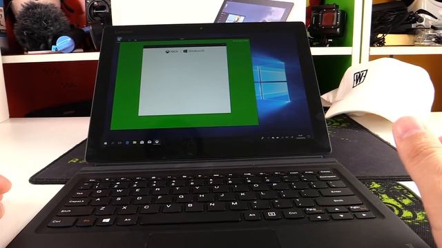 Lenovo Mix 710 Core I5, le mix parfait entre la tablette et le laptop ? смотреть онлайн