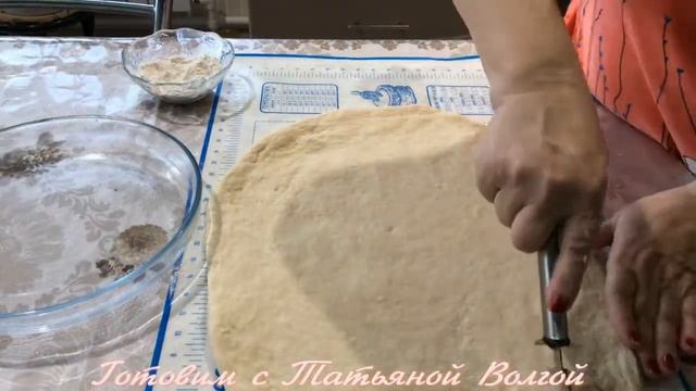Завитушка с творогом Очень вкусная и нежная .Из дрожжевого теста. смотреть онлайн