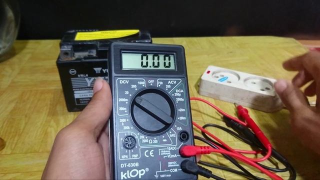 CARA MENGUKUR TEGANGAN LISTRIK ACDC MENGGUNAKAN MULTITESTER DIGITAL