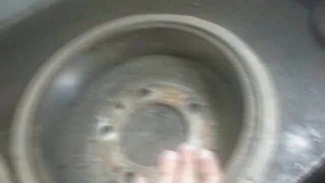 Шеви Нива бьёт педаль тормоза... смотреть онлайн