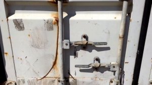 Выбираем замок для складского контейнера "Склад-24"