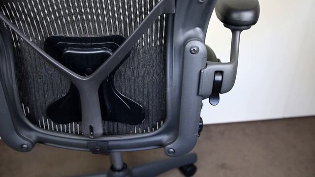 Herman Miller Aeron Chair Review - Most Comfortable Computer Chair? смотреть онлайн