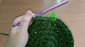 Вяжем ровный, круглый коврик крючком из трикотажной пряжи. Подробный МК для начинающих