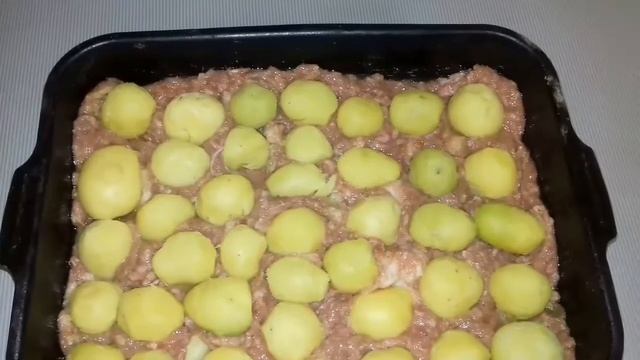 Оладьи с малиновым вареньем