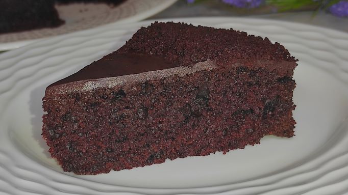 Шоколадный ПИРОГ с ГЛАЗУРЬЮ. Простой и быстрый рецепт смотреть онлайн