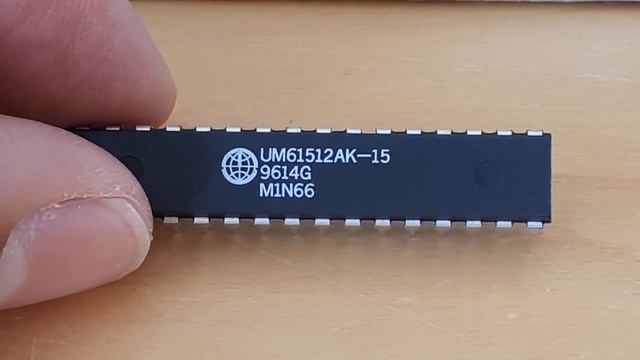 CP/M Z80 single board computer, on a solderless breadboard (PART 1) смотреть онлайн