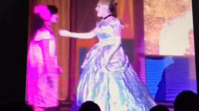 5,000 Views Of Me In Experience The Magic & Villains! смотреть онлайн