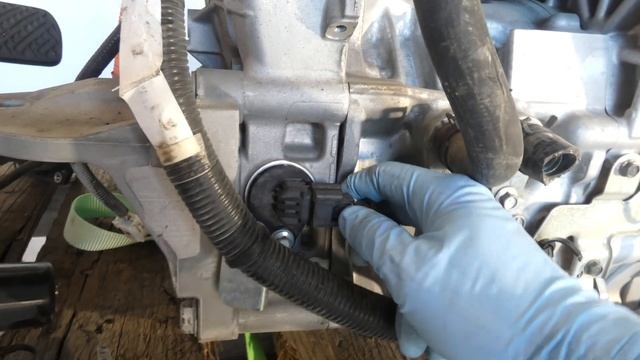 Nissan Leaf EM57 Motor/Inverter/Charger Breakdown and FC-170 Transmission and Transfer Case Removal смотреть онлайн