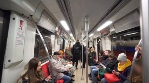 Poland, Warsaw, metro ride from pasaż handlowy to Wilanowska, 1X escalator