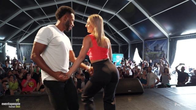 Ronald y Alba [Santa De Mi Devociòn] @ Eventopeople Festival 2023 ?️ смотреть онлайн