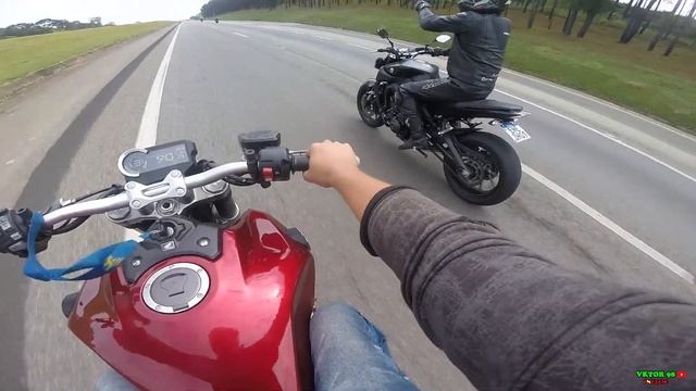 NOVA CB 1000R VS MT 09