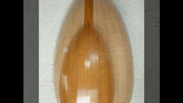 10 Gitarrenlaute Cöln