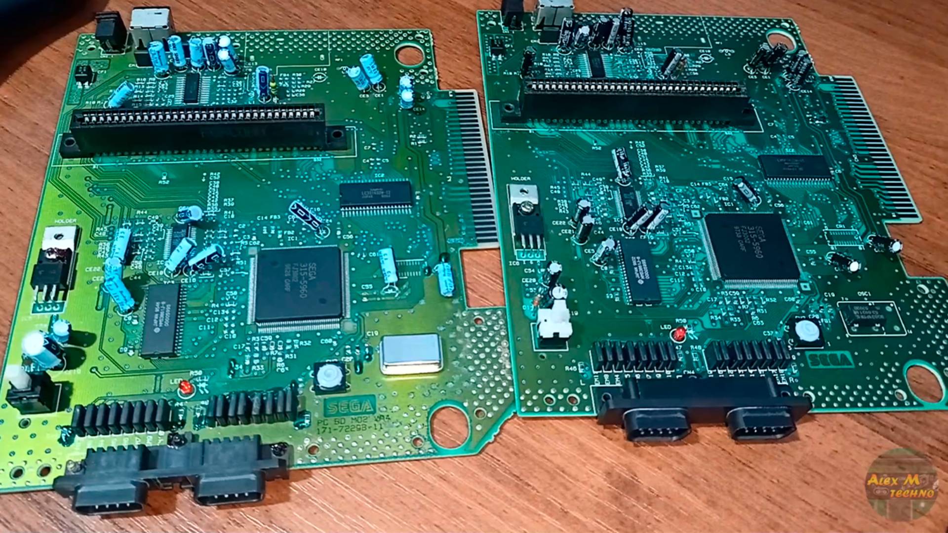 Редкие SEGA VA4 на ремонт.