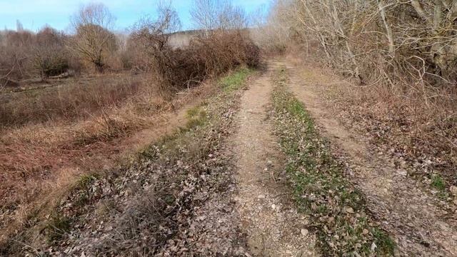 Уровень в реке Бельбек повышается. В устье смывает пляж. смотреть онлайн