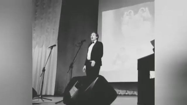 Yaroslav Petrachenko (tenorу-altino) - Homeland "I see a wonderful freedom". смотреть онлайн