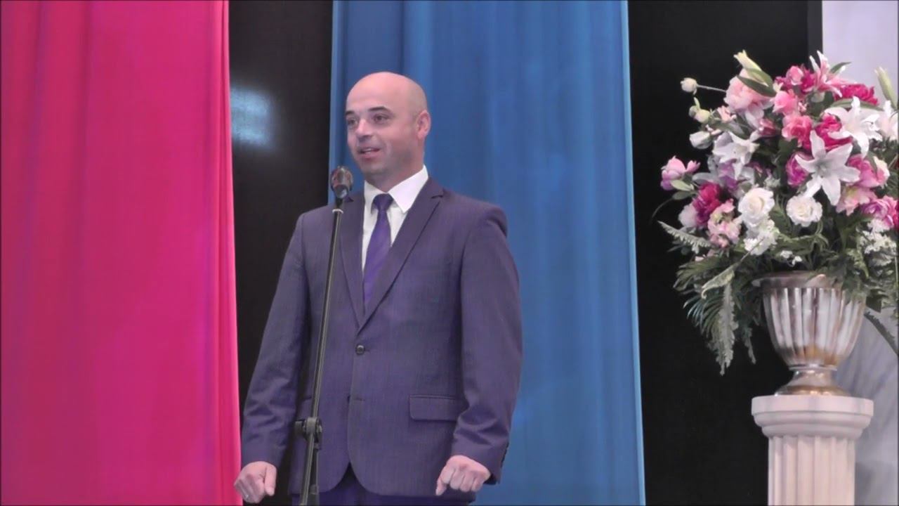 Торжественный вечер вручения аттестатов 2022 смотреть онлайн