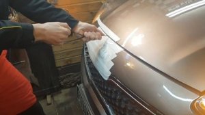 Kia Sportage - вскрытие замка капота